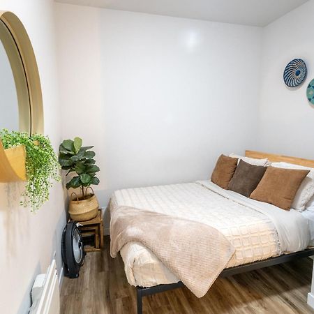Walkable Apt Next To Restaurants, Bars, And Shops! Портланд Екстериор снимка