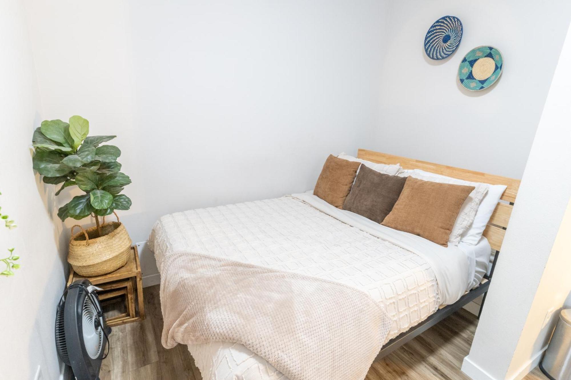 Walkable Apt Next To Restaurants, Bars, And Shops! Портланд Екстериор снимка